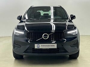 Volvo  XC40 Recharge Plus, T5 Plug-in Hybrid, Elektrisch/Benzin, Dark