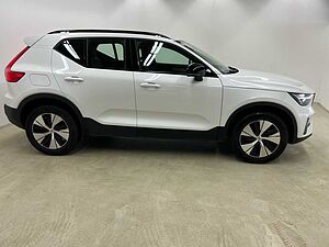 Volvo  XC40 Recharge Plus, T5 Plug-in Hybrid, Elektrisch/Benzin, Dark