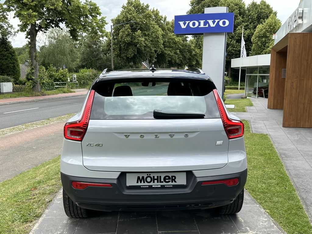 Volvo  XC40 Recharge Standard, P8 AWD Pure Electric