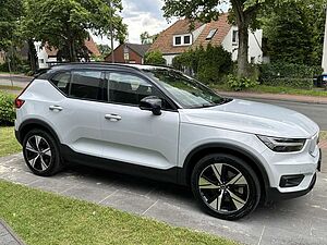 Volvo  XC40 Recharge Standard, P8 AWD Pure Electric