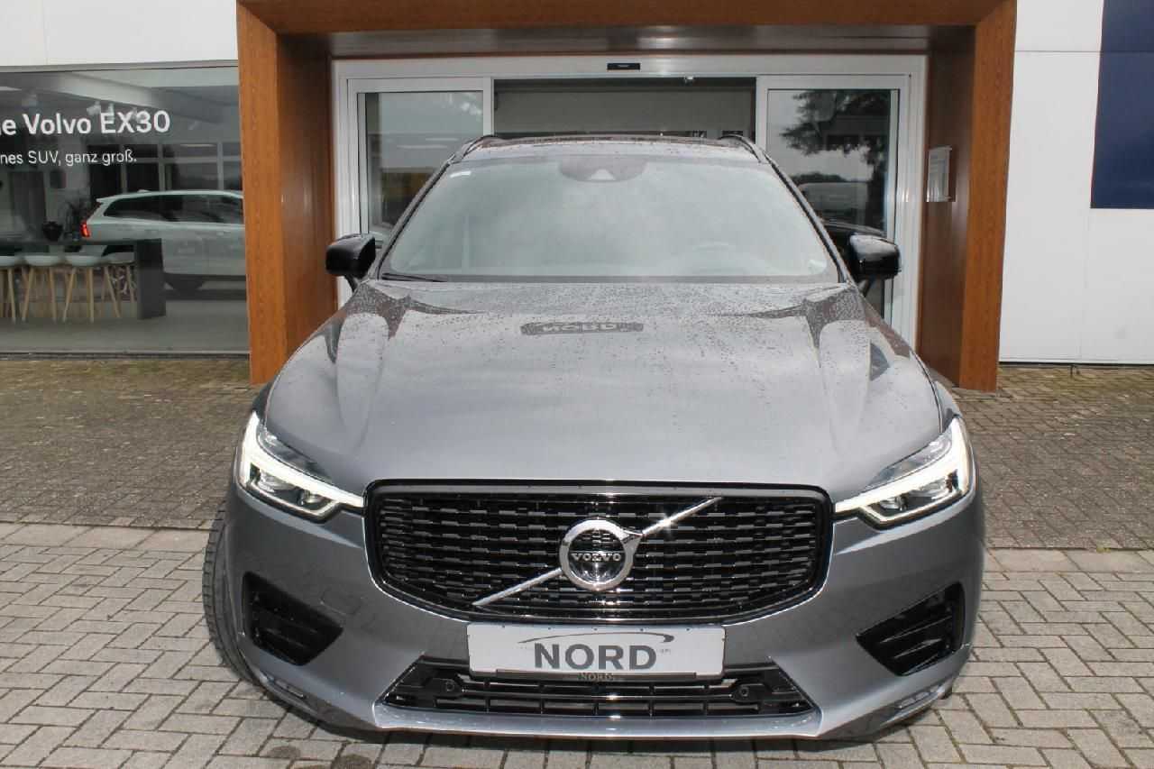 Volvo  T6 Gaer. R Design AWD/AHK/Head-UP/bel. Sitze