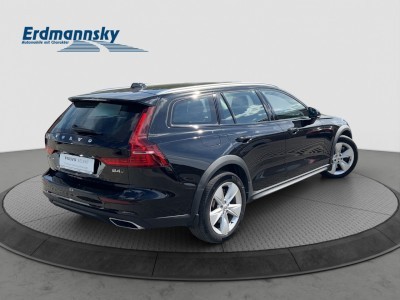 Volvo  V60 Cross Country Advanced, B4 AWD mildhybrid