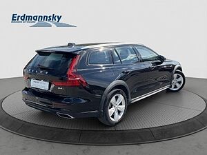 Volvo  V60 Cross Country Advanced, B4 AWD mildhybrid