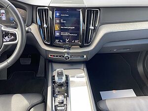 Volvo  XC60 B5 Mild-Hybrid Diesel AWD Automatikgetriebe (173kW/235PS) Inscription