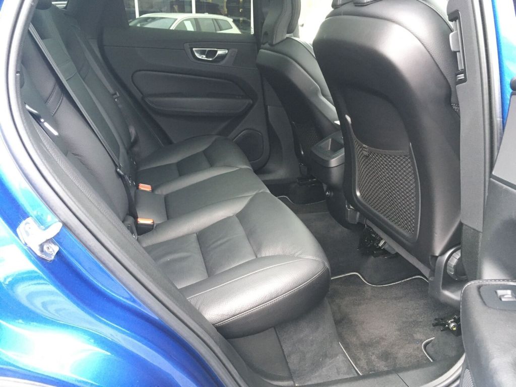 Volvo  XC60 B5 AWD MH Diesel R-Design automat växellåda