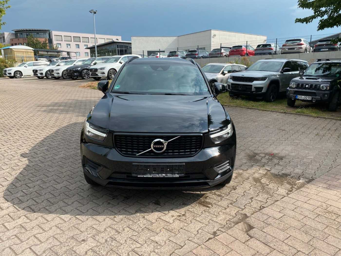 Volvo  T4 PHEV R-DESIGN+ALCANTARA+NAVI+PANO+CAM+21