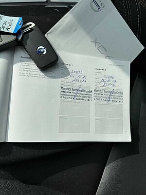 Volvo  SUMMUM +1.HD+LEDER+NAVI+AUTO+SERVICE NEU