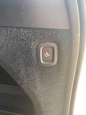 Volvo  D5 INSCRIPTION +LEDER+NAVI+AHK+KAMERA+