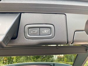 Volvo  INSCRIPTION PHEV + PANO+NAVI+LED+EL. SITZE