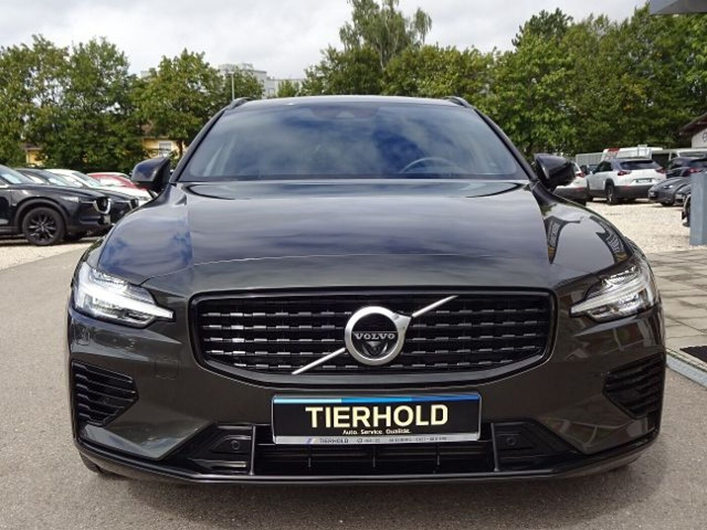 Volvo  T6 R-Design Plug-In AWD AHK PANO ACC HUD HK