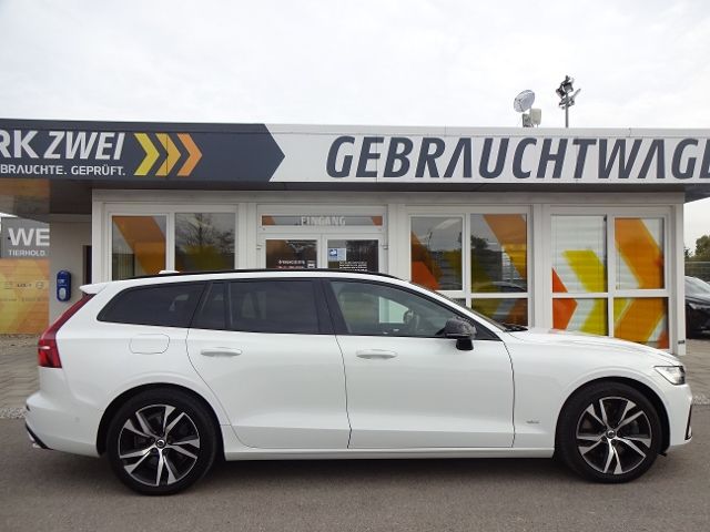 Volvo  T8 R Design Plug-In AWD AHK ACC BLIS 360°