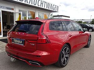 Volvo  T8 R Design Plug-In AWD AHK HUD ACC PANO