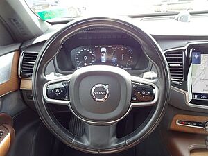 Volvo  D5 Inscription 7Sitze Luftfw. ACC PANO B&W