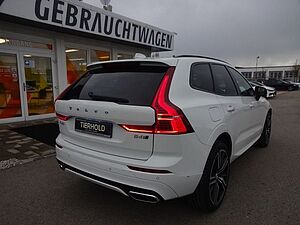 Volvo  B4 R Design AWD ACC HUD 360° Pano 21'