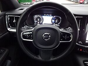 Volvo  T8 Inscription Plug-In Hybrid AWD Navi