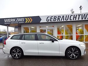 Volvo  T8 R Design Plug-In AWD AHK Pano ACC HUD