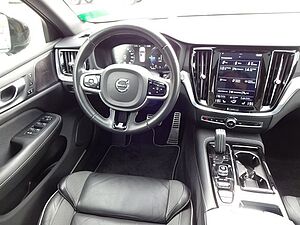 Volvo  T8 R Design Plug-In AWD ACC AHK BLIS HUD