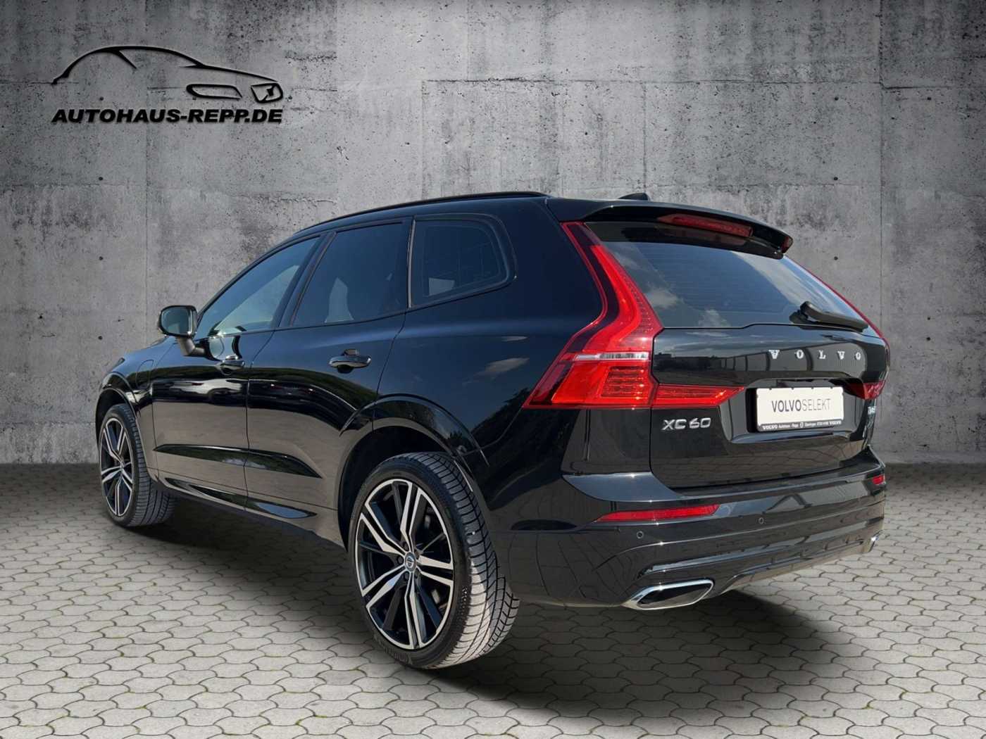 Volvo  T8 Plug-In Hybrid AWD R Design