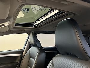 Volvo  T6 AWD  Aut Glasd ACC FourC Leder 18'