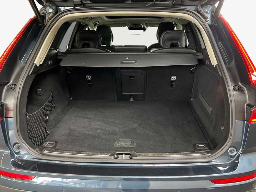 Volvo  XC60 D4 Automatikgetriebe (140kW/190PS) Momentum Pro