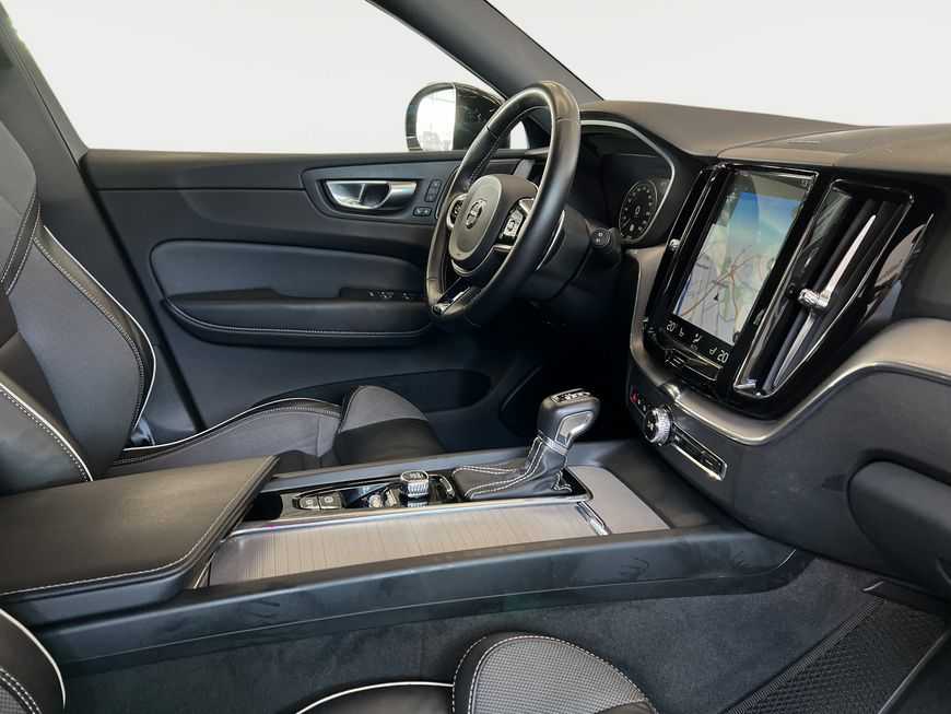 Volvo  XC60 D4 Automatikgetriebe (140kW/190PS) R-Design