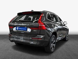 Volvo  XC60 Momentum Pro, B4 AWD Mild-Hybrid Diesel