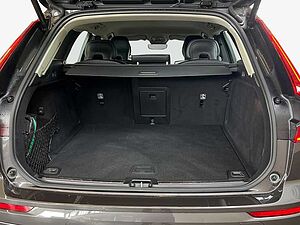 Volvo  XC60 Momentum Pro, B4 Mild-Hybrid Diesel