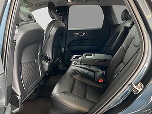 Volvo  XC60 D4 Automatikgetriebe (140kW/190PS) Momentum Pro