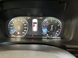 Volvo  V90 T6 AWD Geartronic (228 KW/310 PS) Inscription aut.