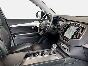 Volvo  XC90 D5 AWD Geartronic (173KW/235PS) Momentum (7-Sitzer) aut.