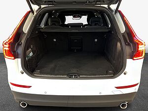 Volvo  XC60 D4 Automatikgetriebe (140kW/190PS) Momentum Pro