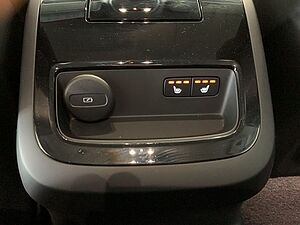 Volvo  T6 AWD Recharge Geartronic R-Design Expression