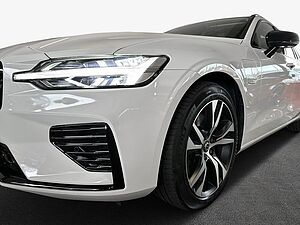 Volvo  T6 AWD Recharge Geartronic R-Design Expression