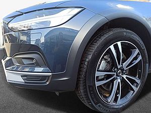 Volvo  V90 Cross Country B4 D AWD Geartronic  mit AHK