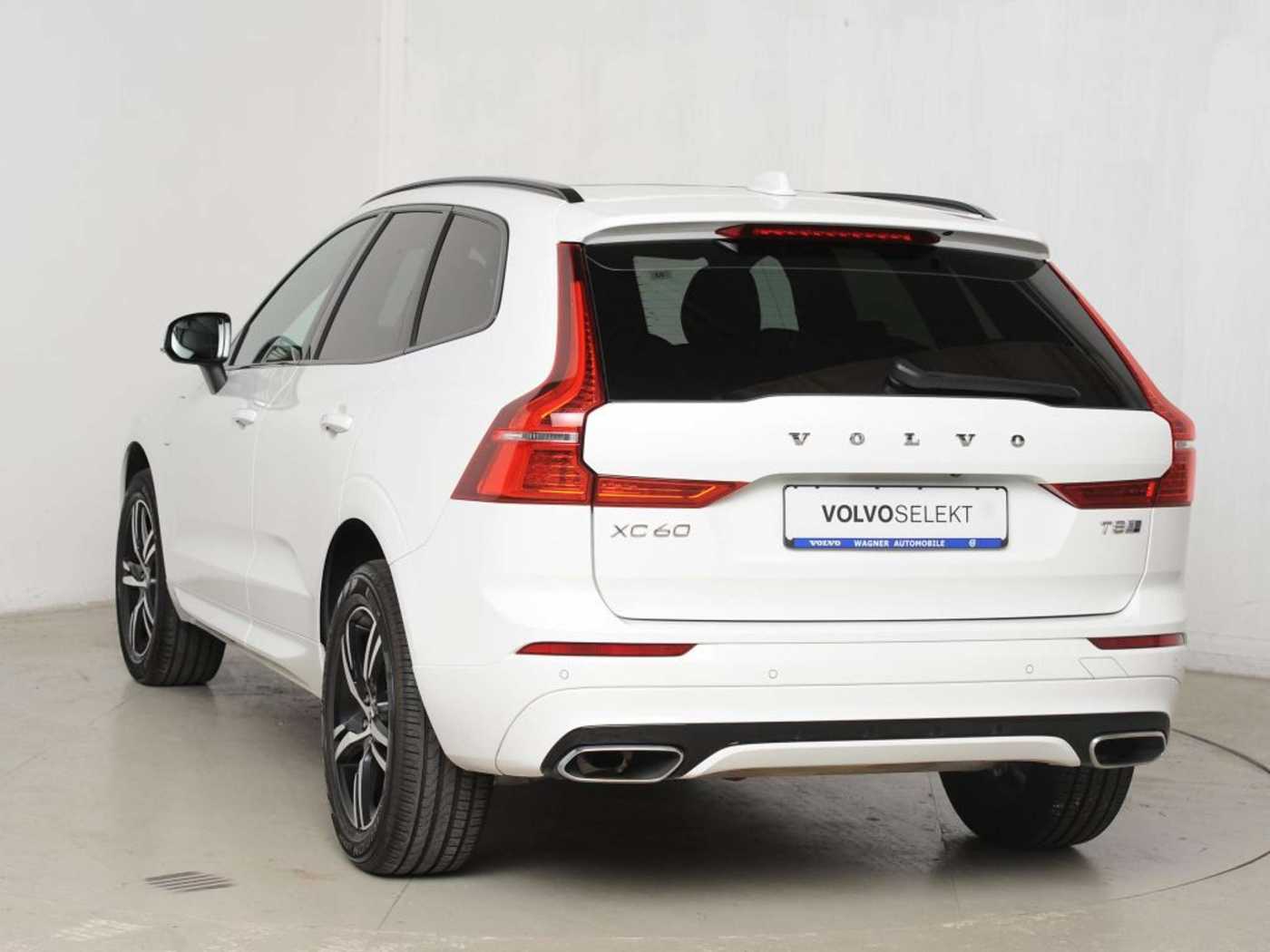 Volvo  T6 AWD Recharge R-Design Expression *AHK*