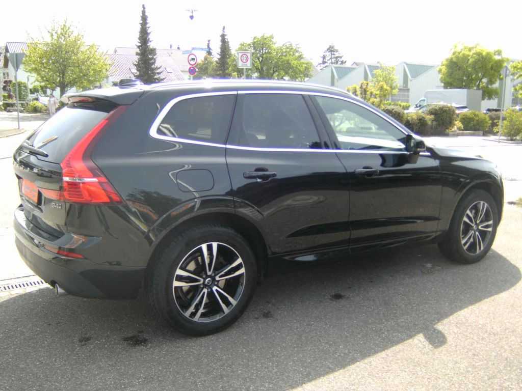 Volvo  XC60 B4 Mild-Hybrid Diesel AWD Automatikgetriebe (145kW/197PS) Momentum Pro