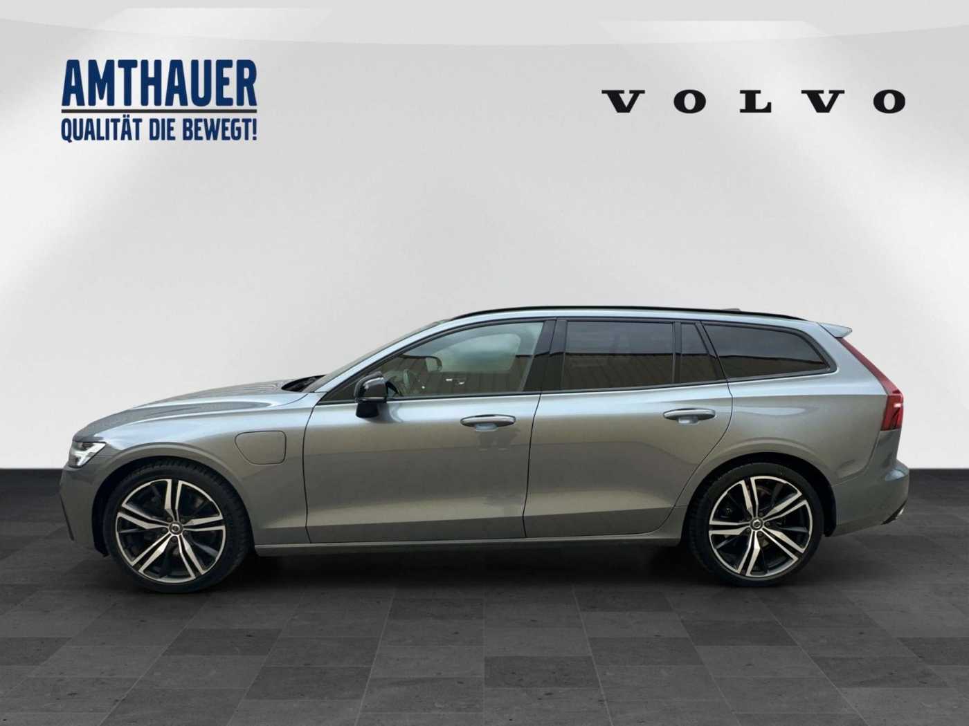 Volvo  T8 R Design Twin Engine AWD Head-up/Pano/AHK