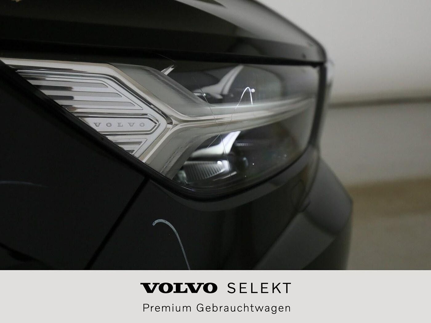 Volvo XC40 1.5 Momentum Pro 2WD SHZ NAVI W-LAN AHK LED │ Gebrauchtwagen –  in Nordhausen