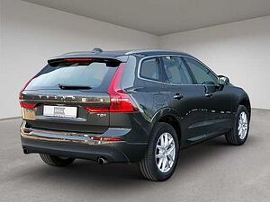 Volvo  XC60 T8 Twin Engine AWD Geartronic (235+65 KW/320+87PS) Momentum aut.