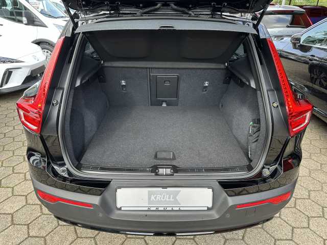 Volvo  P6 Pure Electric Core Recharge DAB+