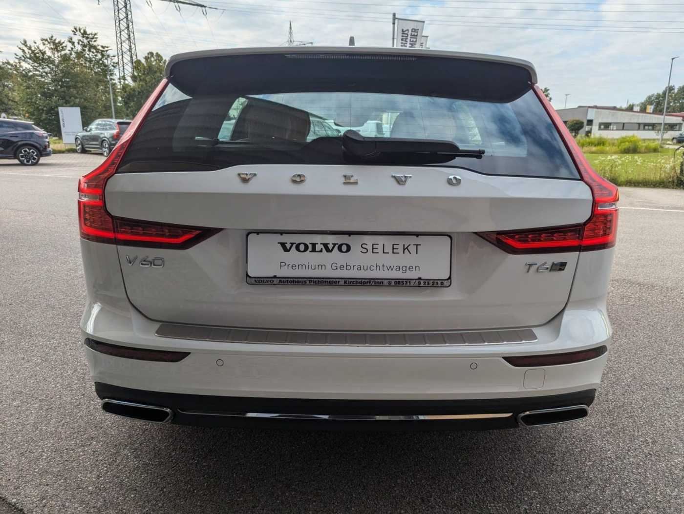 Volvo  V60 T6 TWIN ENGINE AWD Automatikgetriebe (223+65kW/303+87PS)  Inscription