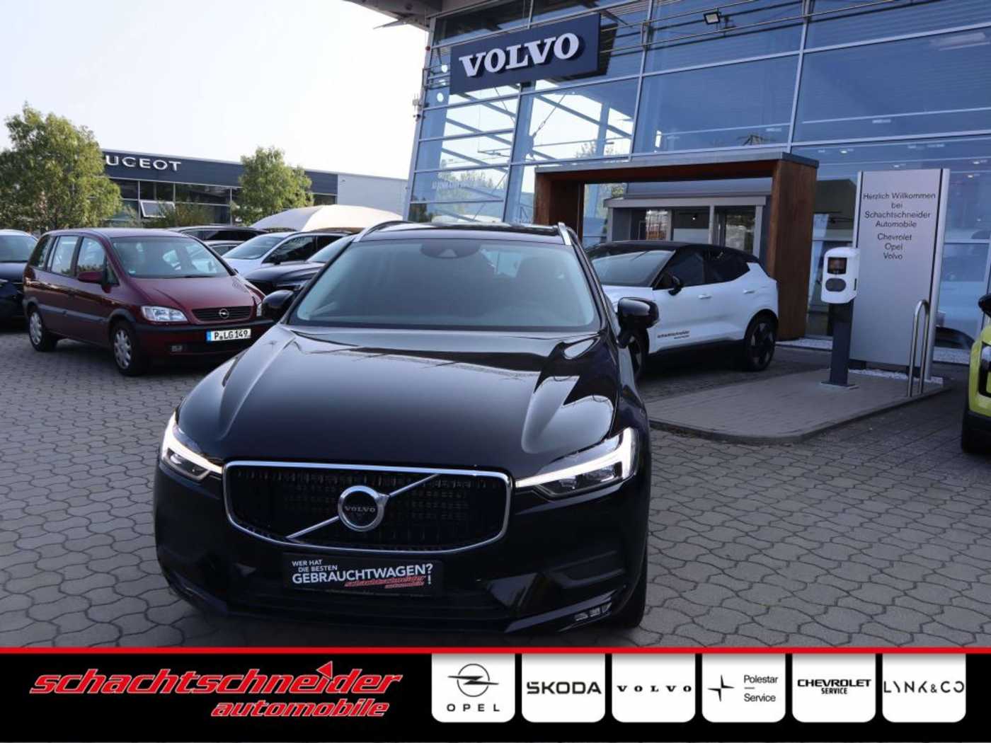 Volvo  B4  D AWD Aut. Momentum Pro+IntelliSafe+AHK+