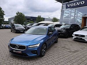 Volvo  T4 Aut. R-Design+Standheiz+19Zoll+Harman+