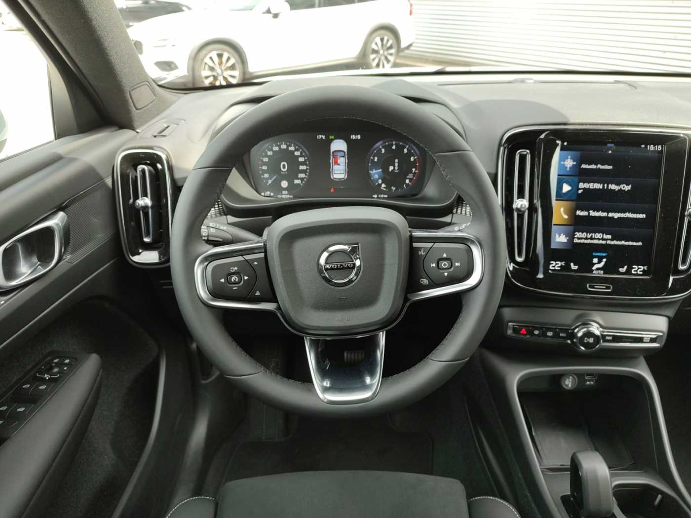 Volvo  XC40 Core, T2 Automatikgetriebe, Benzin