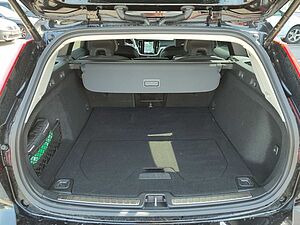 Volvo  V60 Core, B4 Mild-Hybrid, Diesel