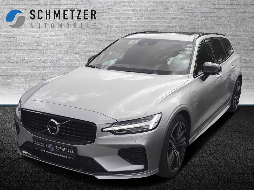 Volvo  +T6+AWD+Recharge+R-Design+Panorama+AHK semi