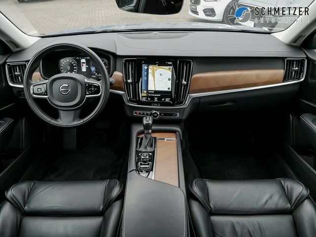 Volvo  +D4+GT+INSCRIPTION+PDC v/h+360°Kamera+SH h+++
