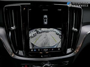 Volvo  +B3+CORE+Benzin+LM+SHZ+KAMERA+BLUETOOTH+NAVI+