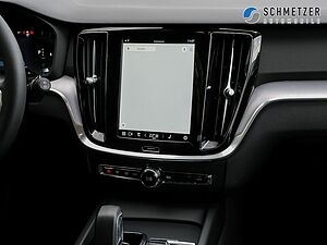 Volvo  +B3+CORE+Benzin+LM+SHZ+KAMERA+BLUETOOTH+NAVI+