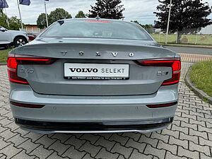 Volvo  S60 Ultimate, B5 AWD Mild-Hybrid, Benzin, Dark